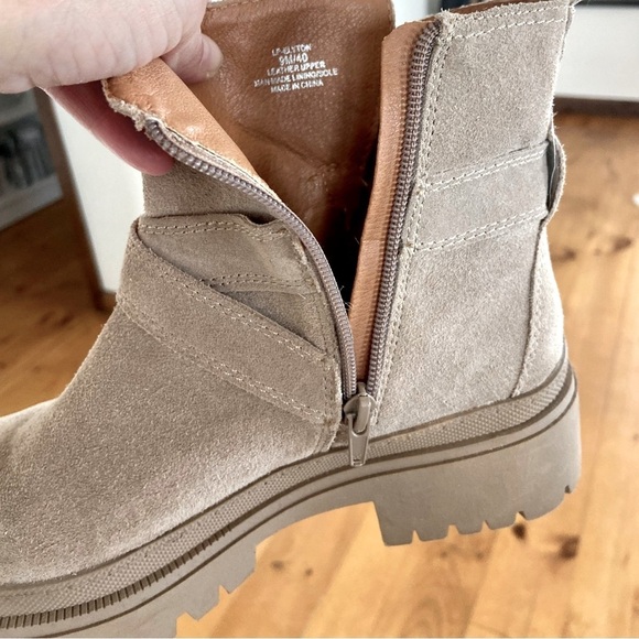LUCKY BRAND Tan Suede buckled Ankle Boots - Picture 8 of 11